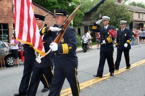 Amenia Parade 2012
Best In Regulation Uniform - Pawling FD
Photo Courtesy of Mrs. Boo