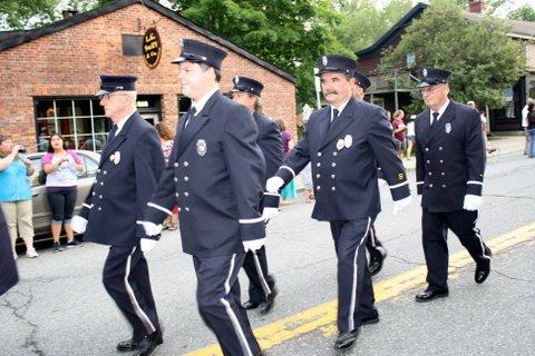 Amenia Parade 2012
Best In Regulation Uniform - Pawling FD
Photo Courtesy of Mrs. Boo